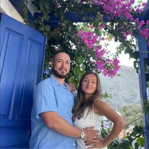 Meet your Posher, Aram